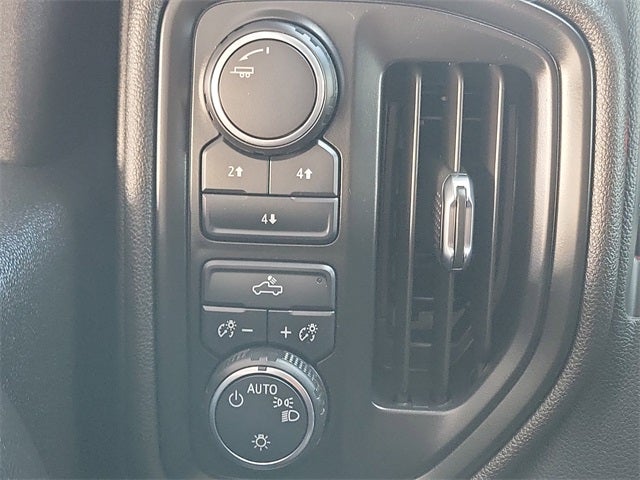 2025 Chevrolet Silverado 2500HD Custom