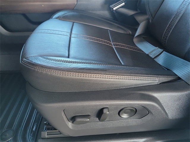 2024 Chevrolet Silverado 3500HD High Country