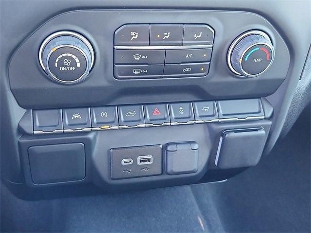 2025 Chevrolet Silverado 1500 Custom