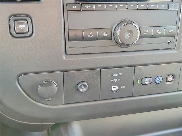 2024 Chevrolet Express 2500 Work Van Cargo