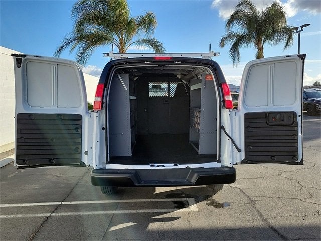 2024 Chevrolet Express 2500 Work Van Cargo