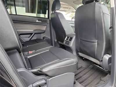 2022 Volkswagen Atlas 3.6L V6 SE w/Technology