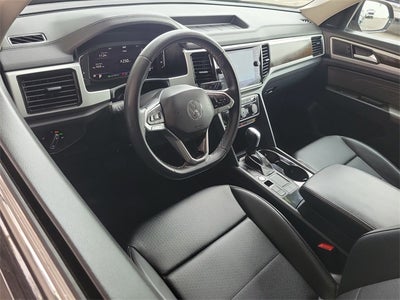 2022 Volkswagen Atlas 3.6L V6 SE w/Technology
