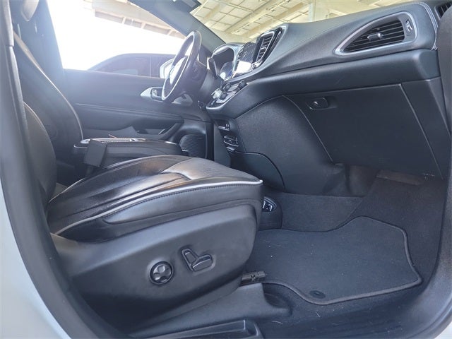 2019 Chrysler Pacifica Hybrid Limited