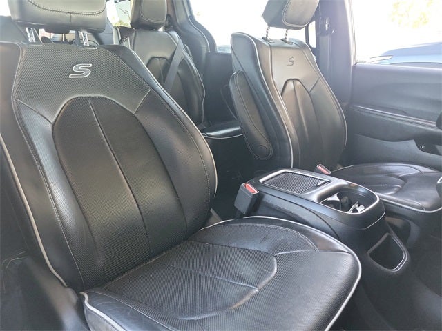 2019 Chrysler Pacifica Hybrid Limited