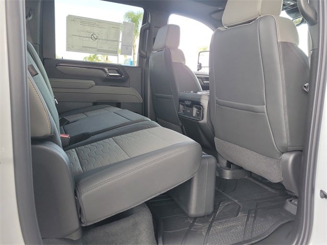 2026 Chevrolet Silverado 2500HD ZR2