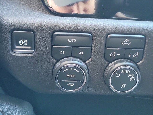 2025 Chevrolet Silverado 1500 LT LT1