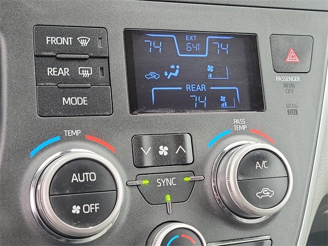 2020 Toyota Sienna LE 8 Passenger