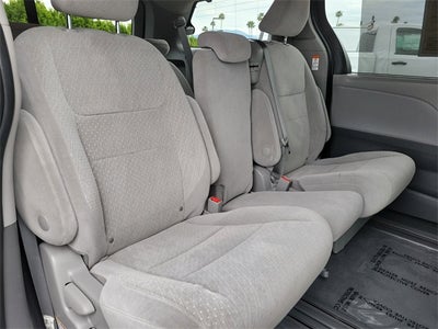 2020 Toyota Sienna LE 8 Passenger