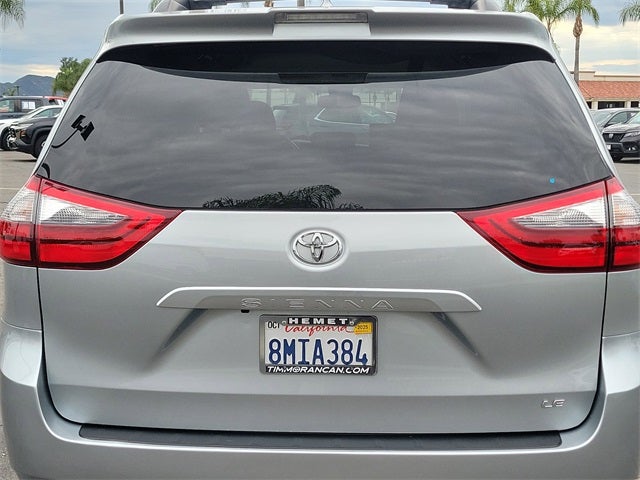 2020 Toyota Sienna LE 8 Passenger