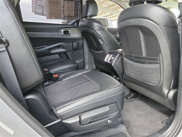 2022 Kia Sorento X-Line EX