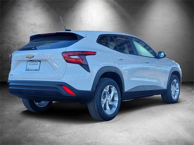 2026 Chevrolet Trax LS