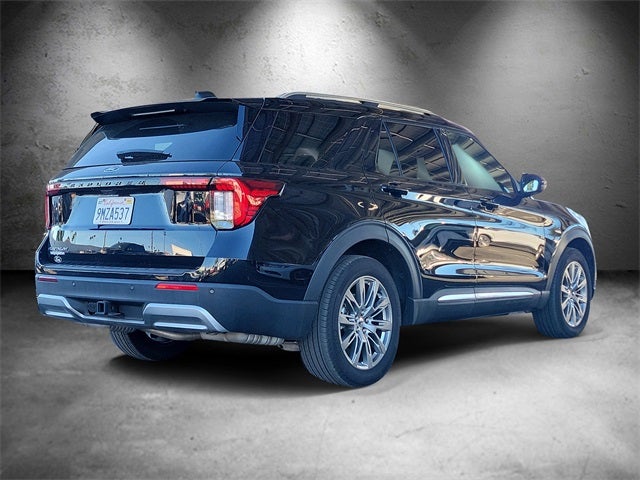2025 Ford Explorer Platinum