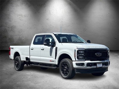 2025 Ford F-350SD Lariat
