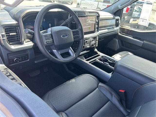 2025 Ford F-350SD Lariat