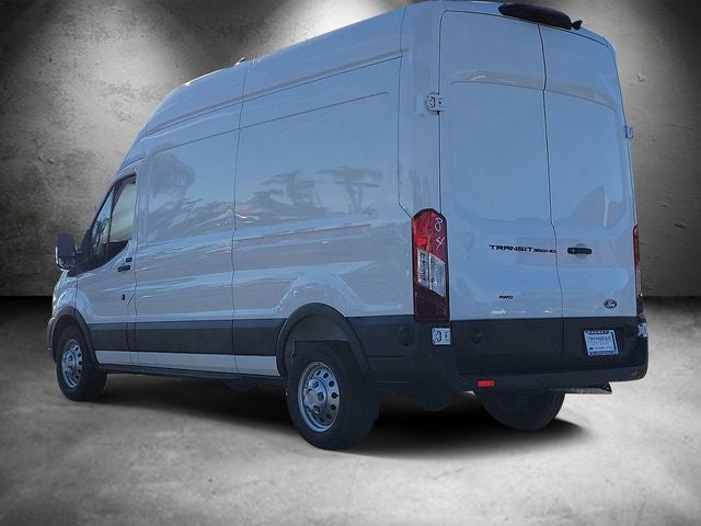 2026 Ford Transit-350 XL