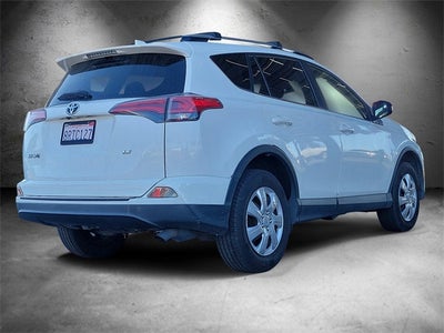 2017 Toyota RAV4 LE