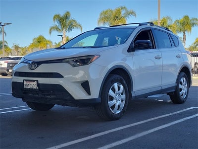 2017 Toyota RAV4 LE