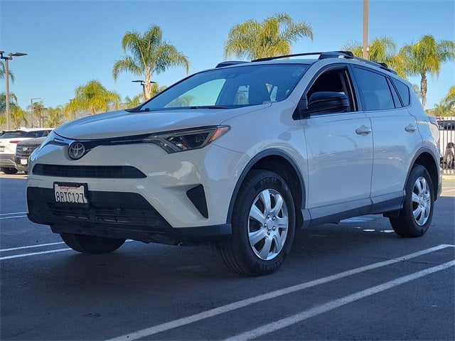 2017 Toyota RAV4 LE