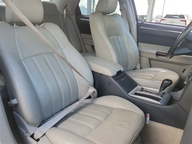 2006 Chrysler 300C Base