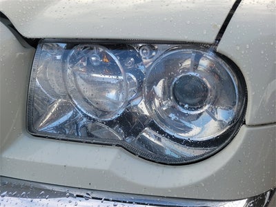 2006 Chrysler 300C Base