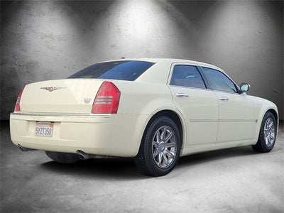 2006 Chrysler 300C Base