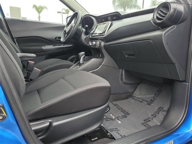 2023 Nissan Kicks S