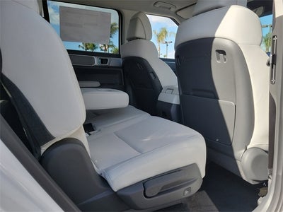 2026 Hyundai Santa Fe SE