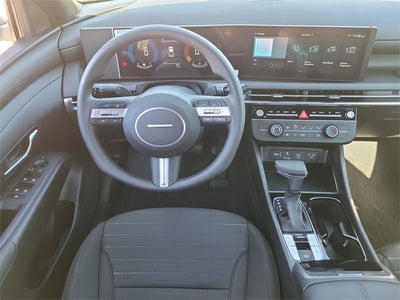 2025 Hyundai Santa Cruz SE