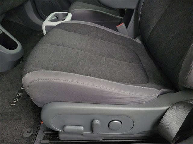 2022 Hyundai IONIQ 5 SE