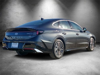 2026 Hyundai Sonata Hybrid SEL