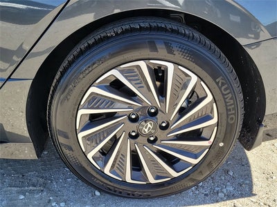 2026 Hyundai Sonata Hybrid SEL