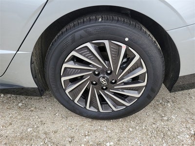 2026 Hyundai Sonata Hybrid Limited