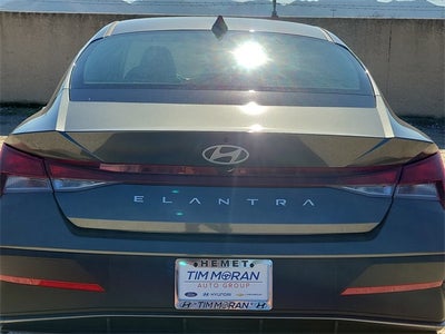 2026 Hyundai Elantra SE