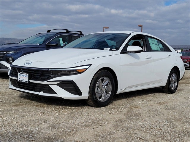 2025 Hyundai Elantra SE