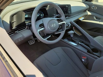 2025 Hyundai Elantra SEL Sport