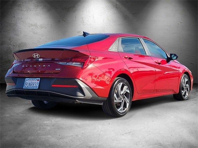 2025 Hyundai Elantra Hybrid SEL Sport