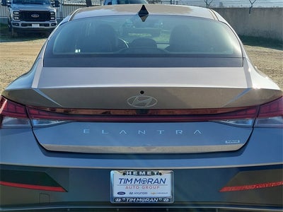 2026 Hyundai Elantra Hybrid Limited