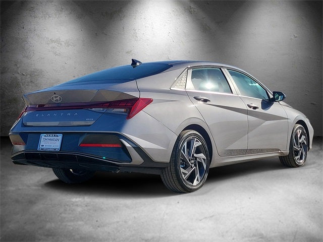 2026 Hyundai Elantra Hybrid Limited