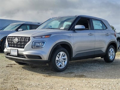 2026 Hyundai Venue SE