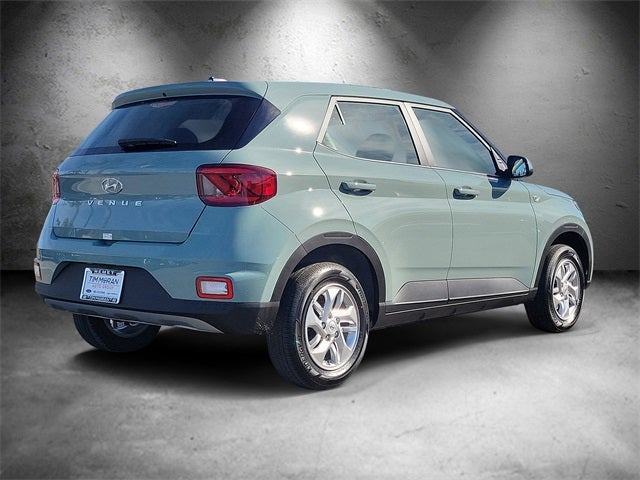 2026 Hyundai Venue SE