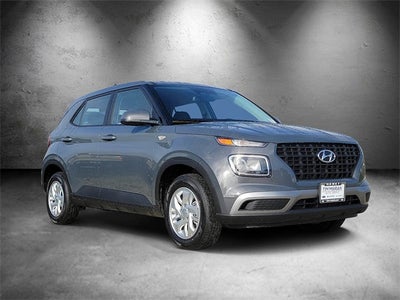 2026 Hyundai Venue SE