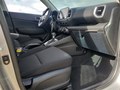 2026 Hyundai Venue SE